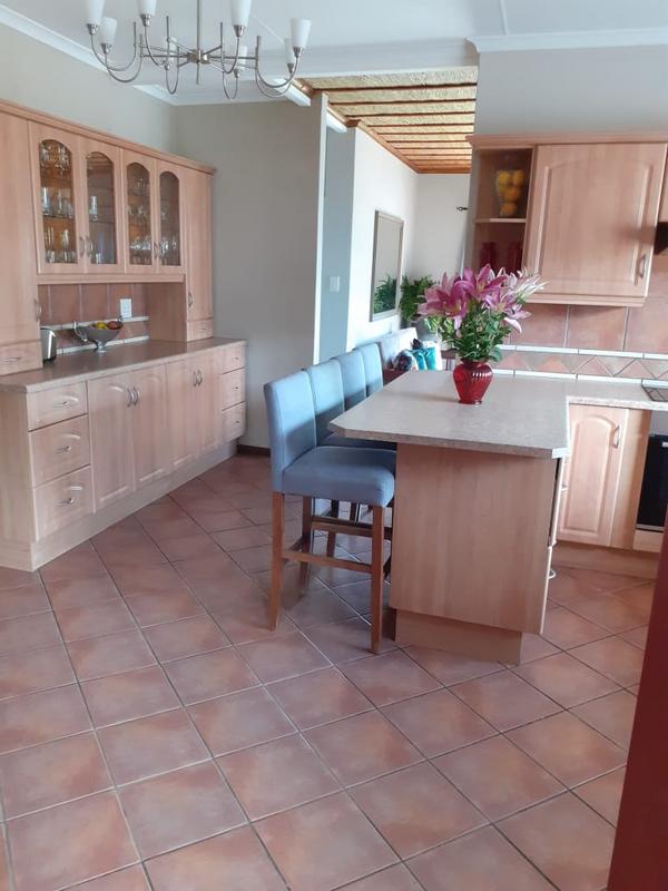 4 Bedroom Property for Sale in Albertinia Western Cape